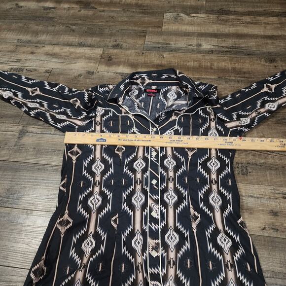 Rock and Roll Cowgirl Aztec Snap Shirt size Large Pre-owned good condition 2240 - Picture 3 of 6